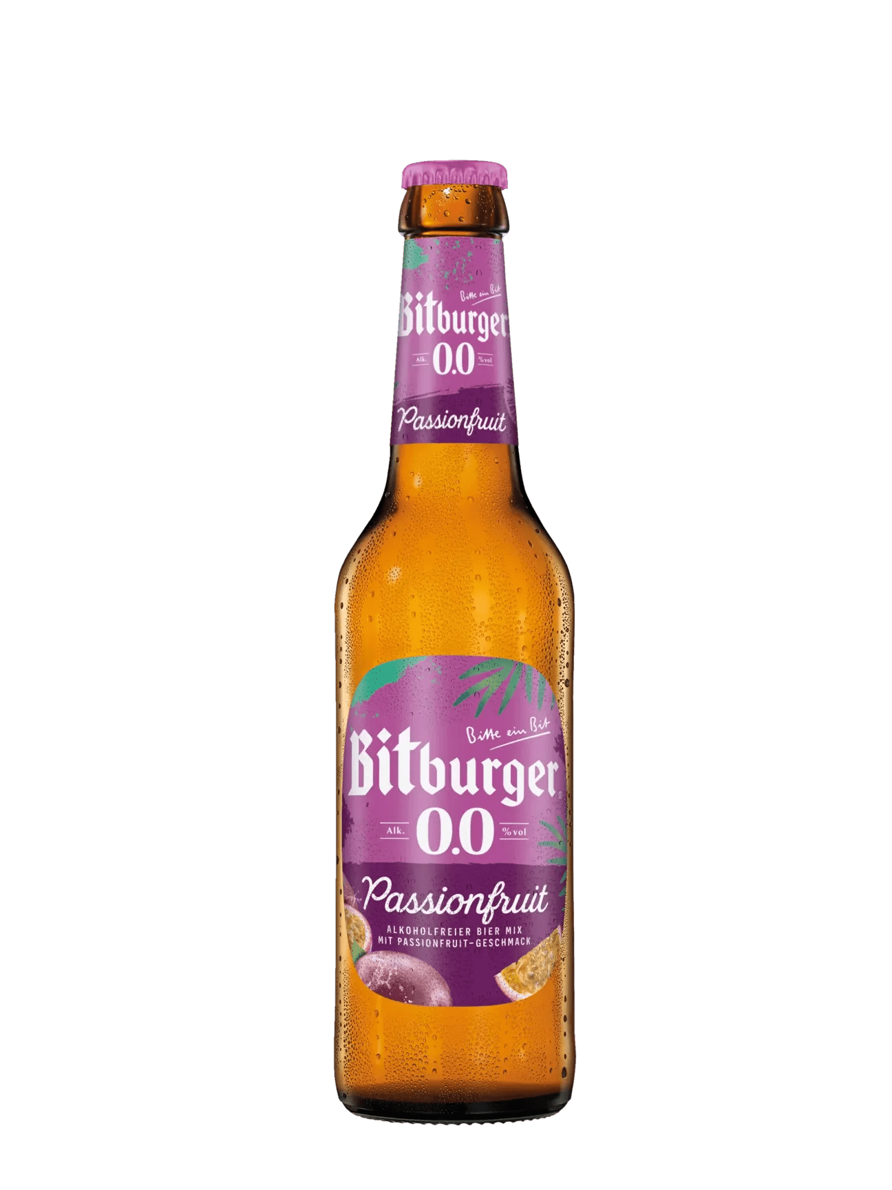 Frontalansicht auf eine Bierflasche mit violettem Etikett: Bitburger 0,0 % Passionfruit.