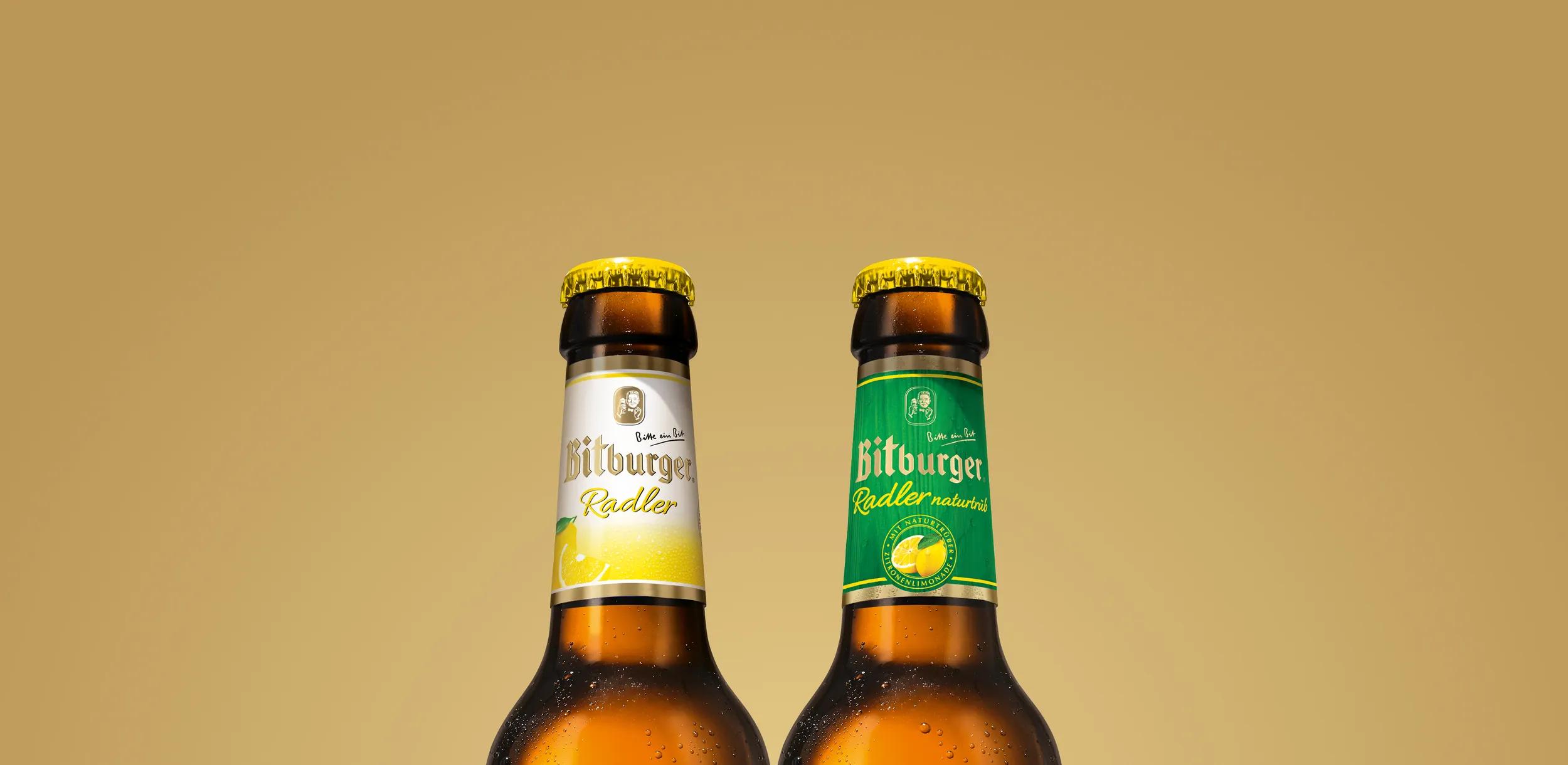 Illustration mit 2 Flaschenhälsen, die vor einem neutralem goldenem Hintergrund stehen.