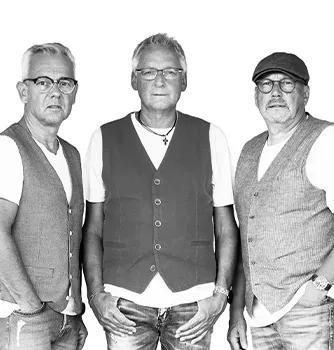 Greym3n Live on Stage